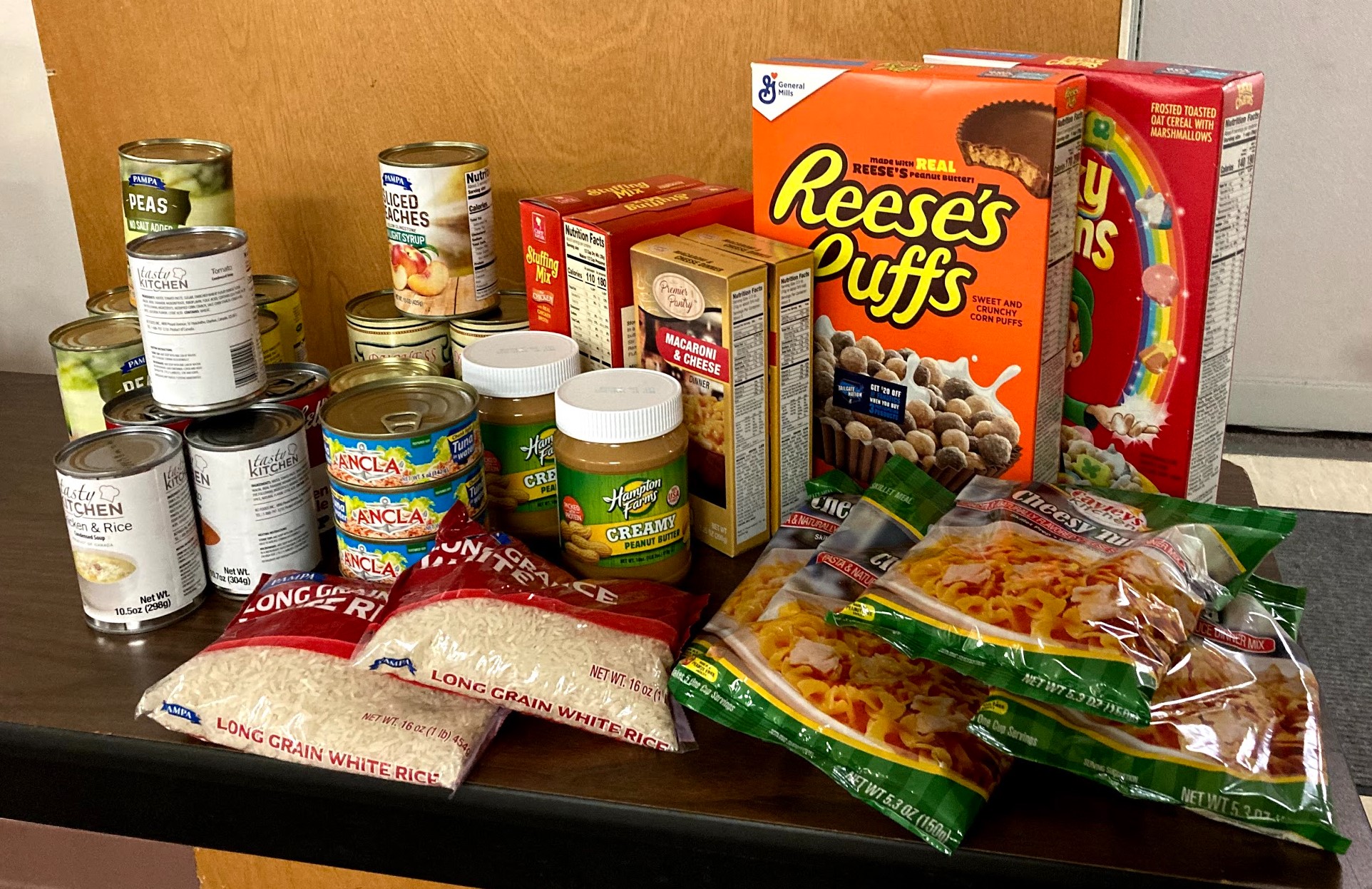 What's Inside? Get a Look into an Emergency Food Box - Capital Area Food  Bank